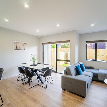 Vila Modern Sunnyhills Town House Auckland Exteriér fotografie