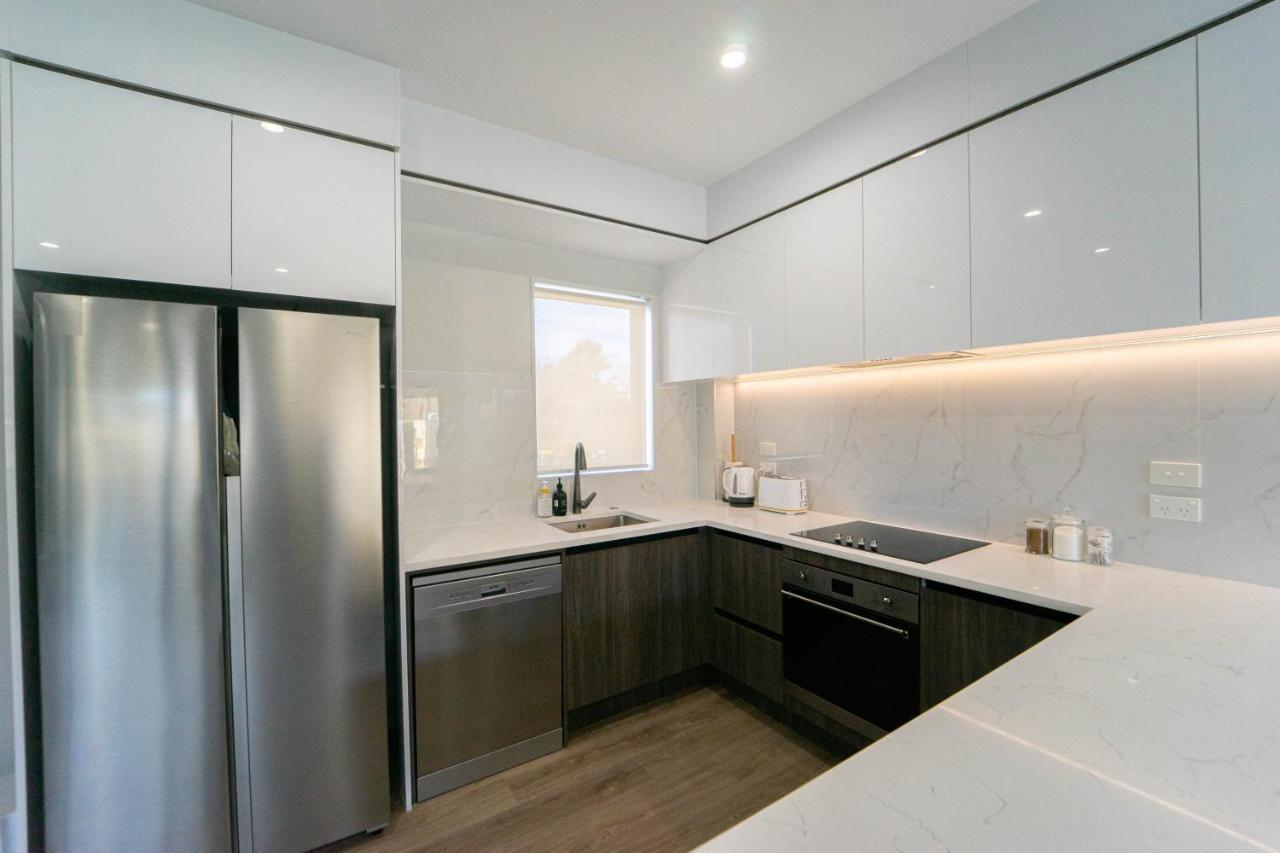 Vila Modern Sunnyhills Town House Auckland Exteriér fotografie